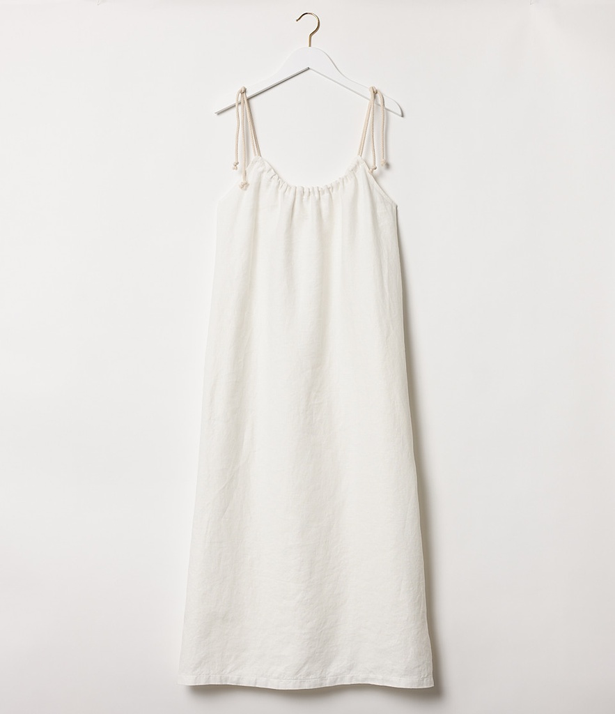 DRESS02_01_01.jpg
