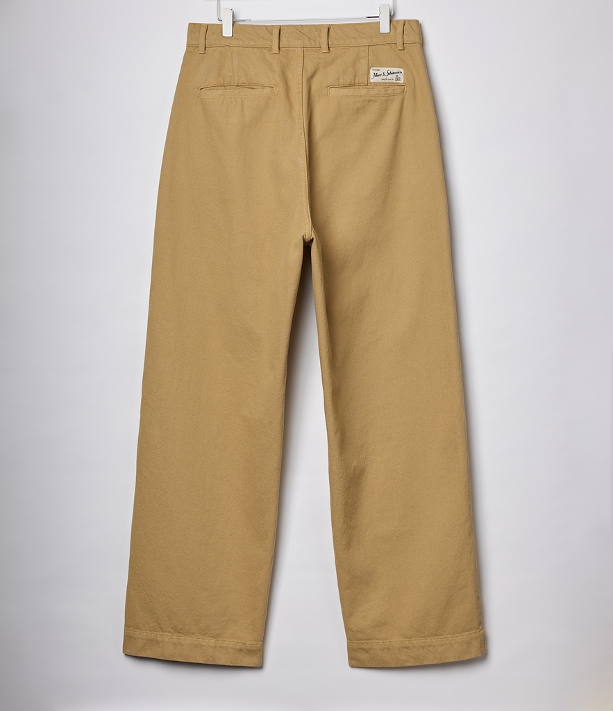 CHINO02_161_02.jpg