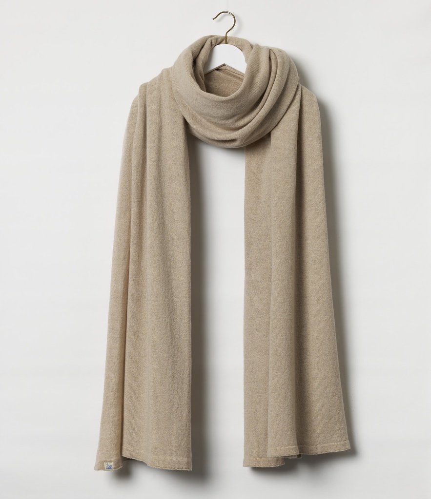 SKTS01 unisex light triangle scarf, merino-silk-cashmere blend