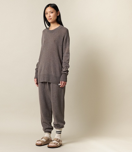 GOOD BASICS | WSKOS01 women’s pullover, merino-silk-cashmere blend, oversized fit  06 grain